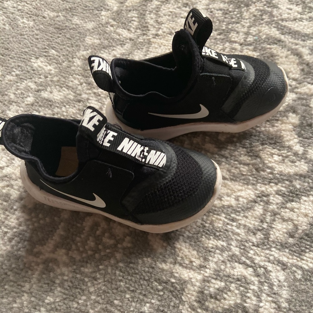 Toddler Nike’s